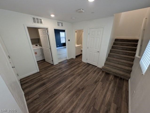 769 N Water St - Photo 3 of 36