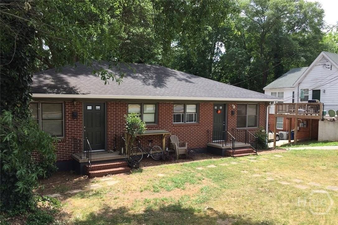 210 E Rutherford St #B