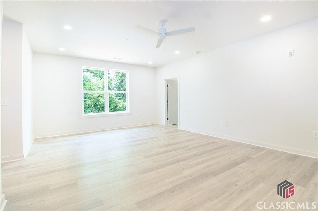 240 Martha Dr Unit 140 #140 - Photo 2 of 28