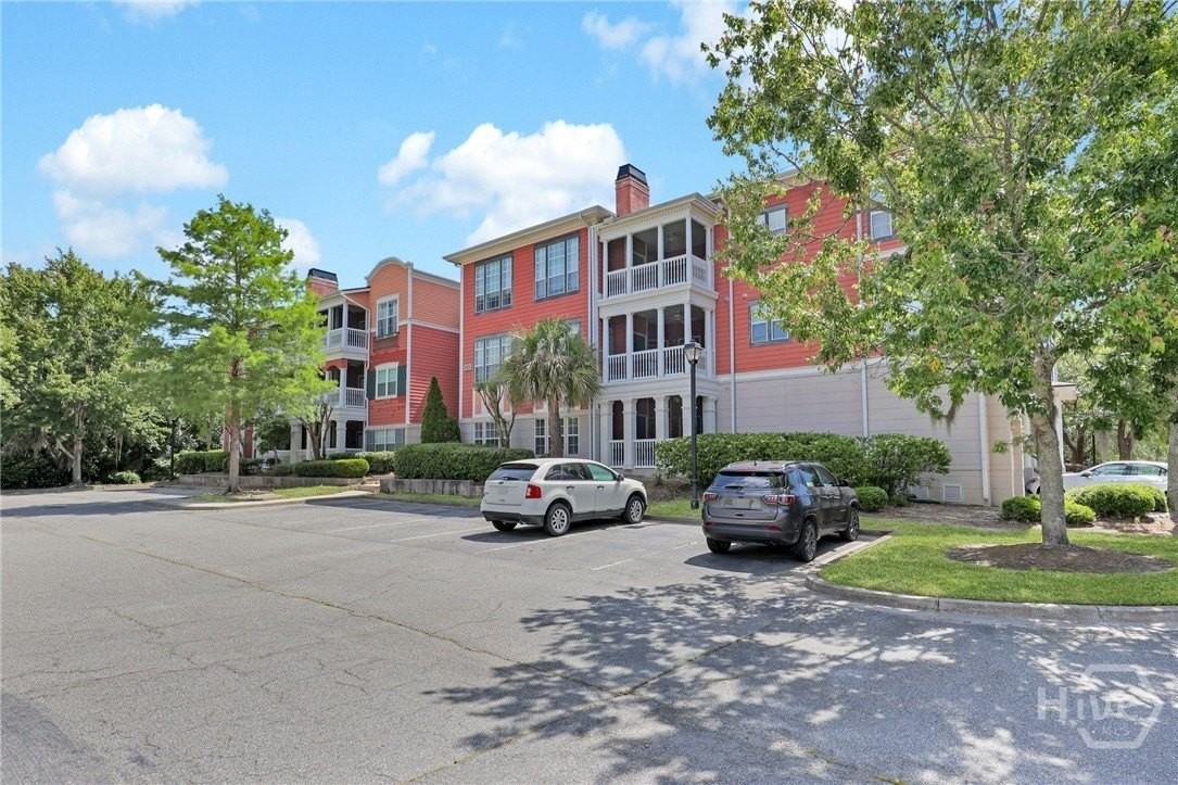 1733 Whitemarsh Way - Photo 2 of 36