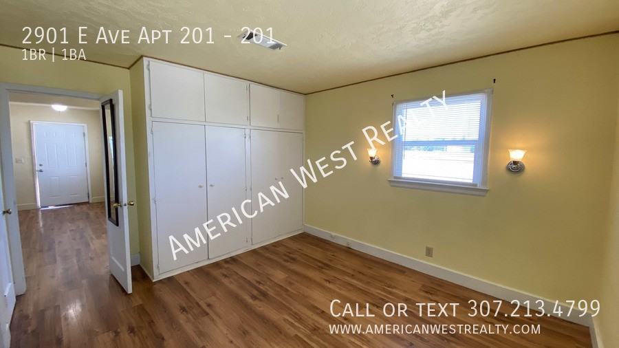 2901 E Ave Apt 201 #201 - Photo 3 of 6