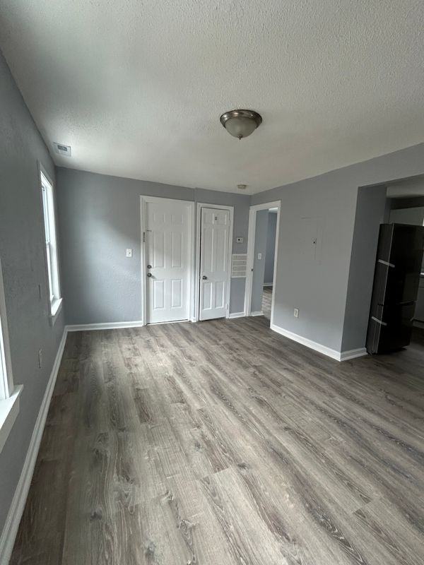 18 Wilson St ##2 - Photo 2 of 4