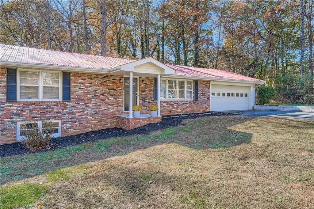 6797 Campground Rd - Photo 2 of 28