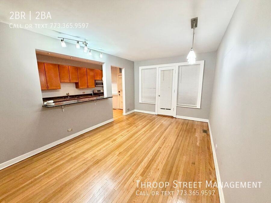 5228 S Ingleside Ave #1B - Photo 3 of 11