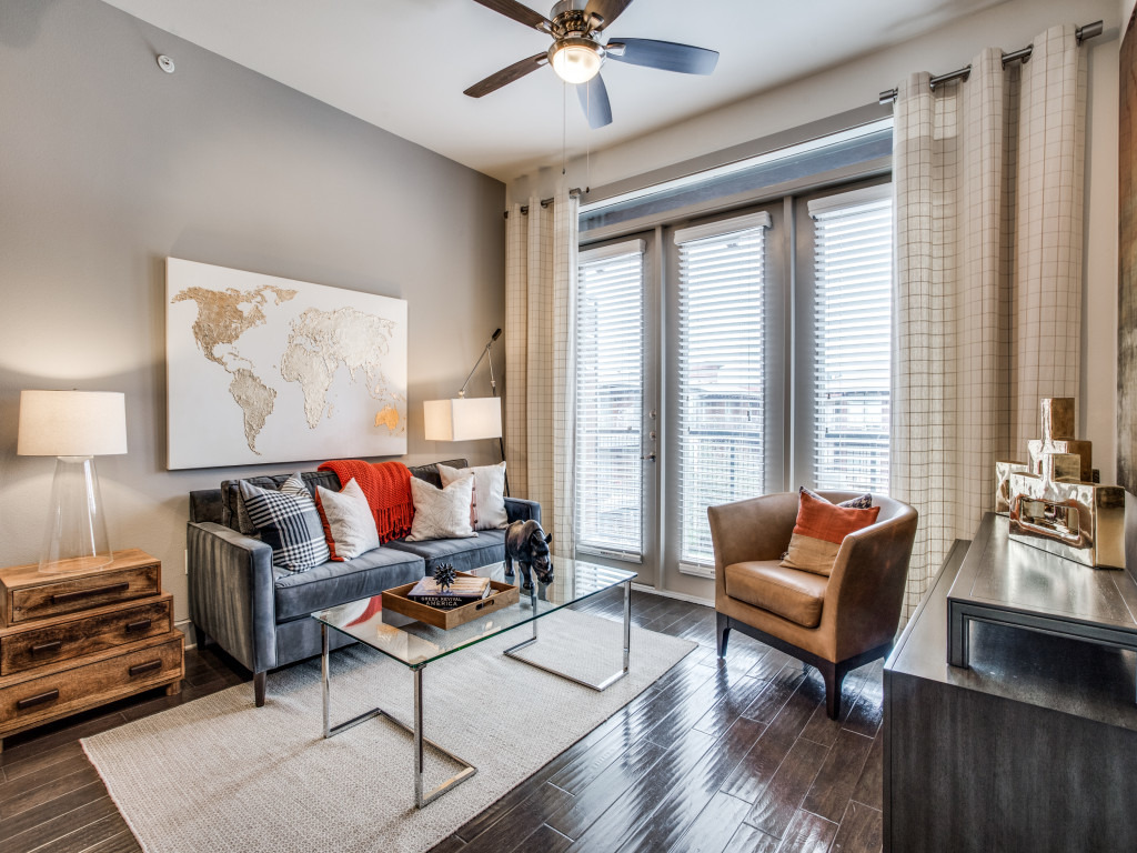 Teak at the Branch - Photo 6 of 20