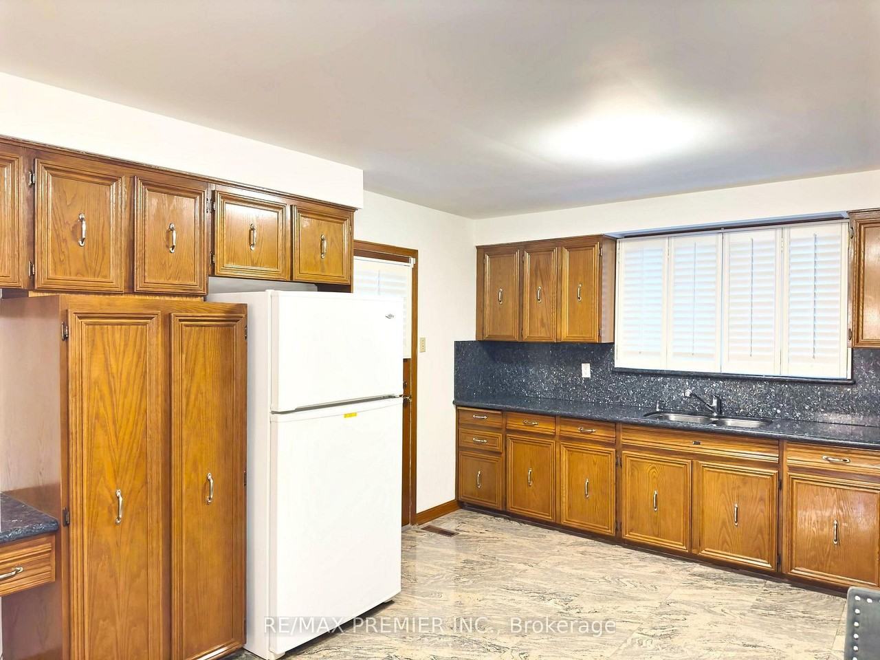 56 Fairchild Avenue - Photo 5 of 41