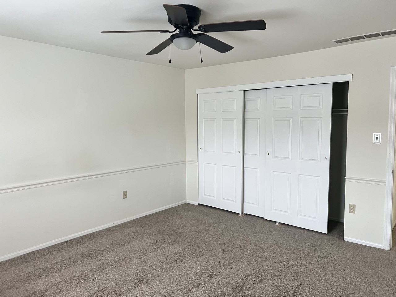 18 Cedar Creek Ct #1 - Photo 6 of 31