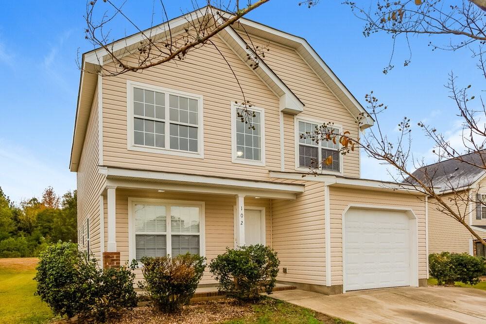 102 Glencroft Dr - Photo 5 of 17