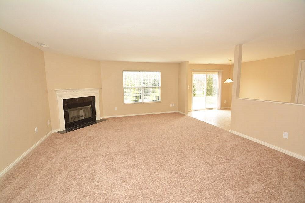 4768 Beach Club Dr - Photo 3 of 29