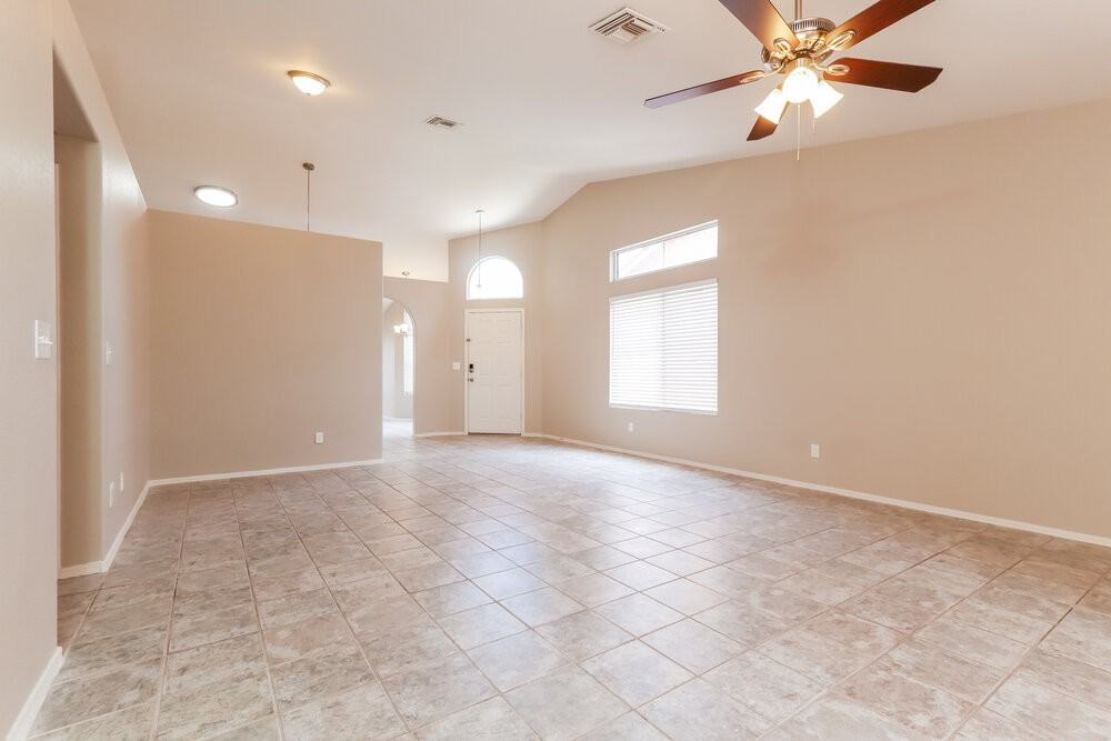 2999 W Sky Ranch Trl - Photo 4 of 16