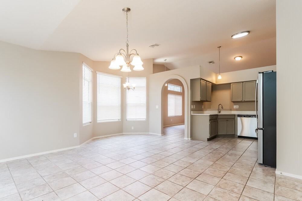 2999 W Sky Ranch Trl - Photo 5 of 16