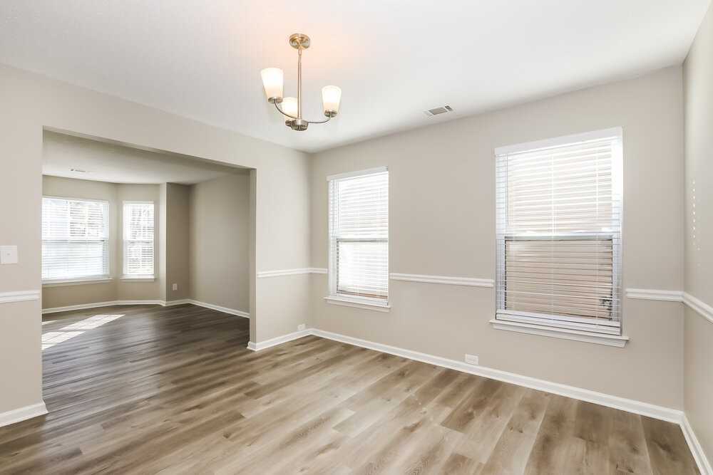 3942 Rosebud Park Dr - Photo 6 of 17