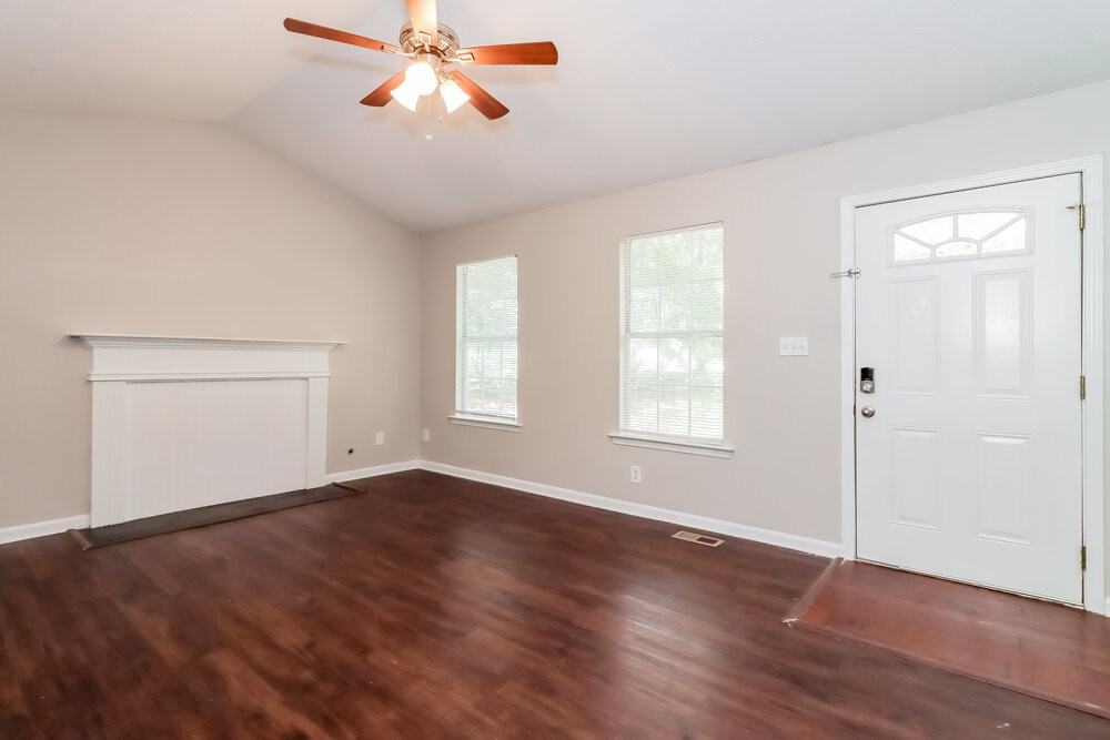 23 Elberta Ter - Photo 5 of 18