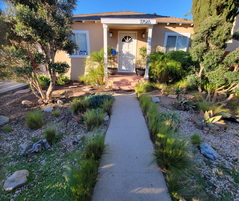 17565 Bullock St - Photo 2 of 50