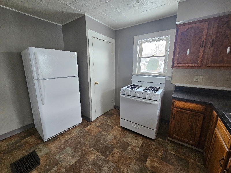 3409 Holton Ave - Photo 4 of 13