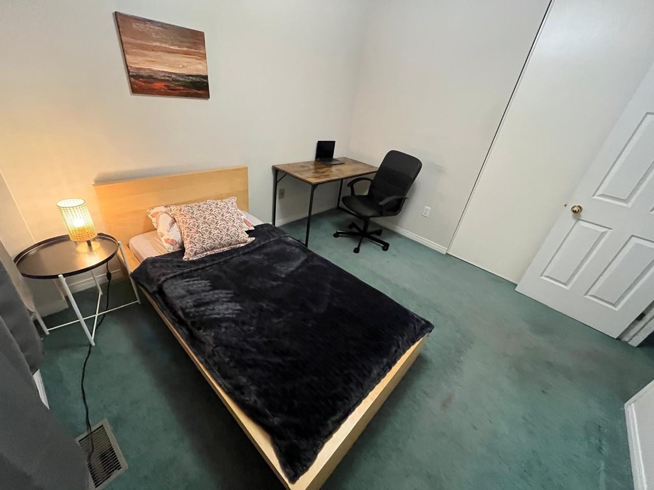 Woodroffe Ave & Earl Mulligan Dr #Room - Photo 7 of 11