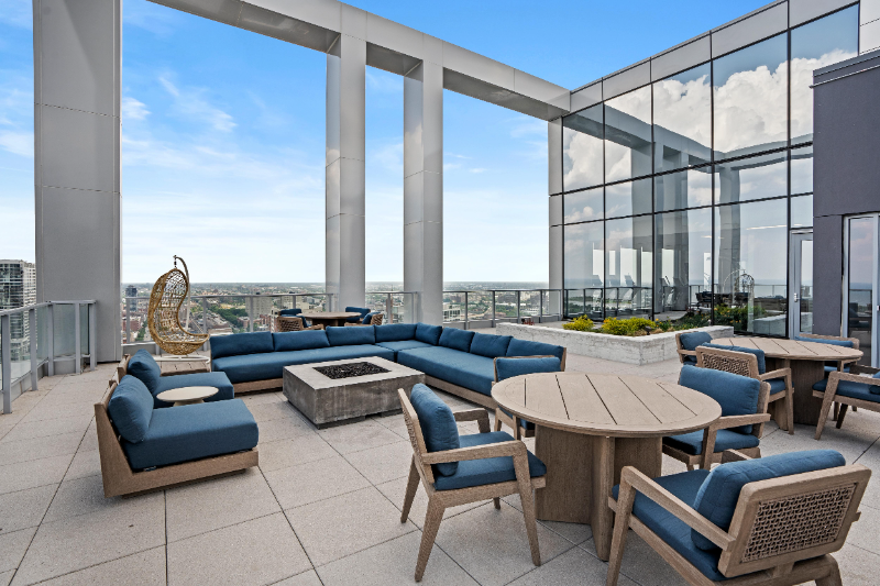 1427 S Wabash Ave - Photo 7 of 8