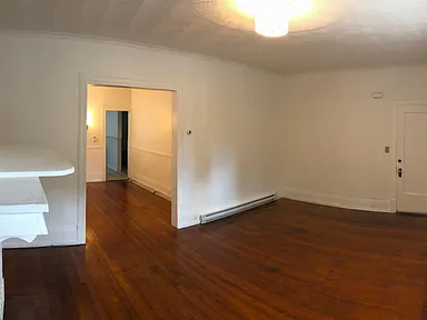 933 Clay Ave #A - Photo 3 of 15