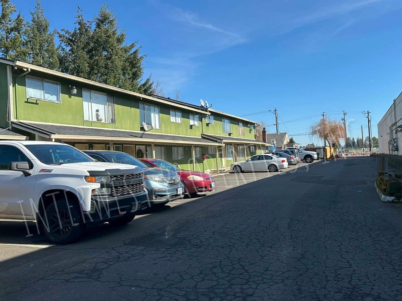 1001 Northeast 25th Avenue #14 - Photo 2 of 19