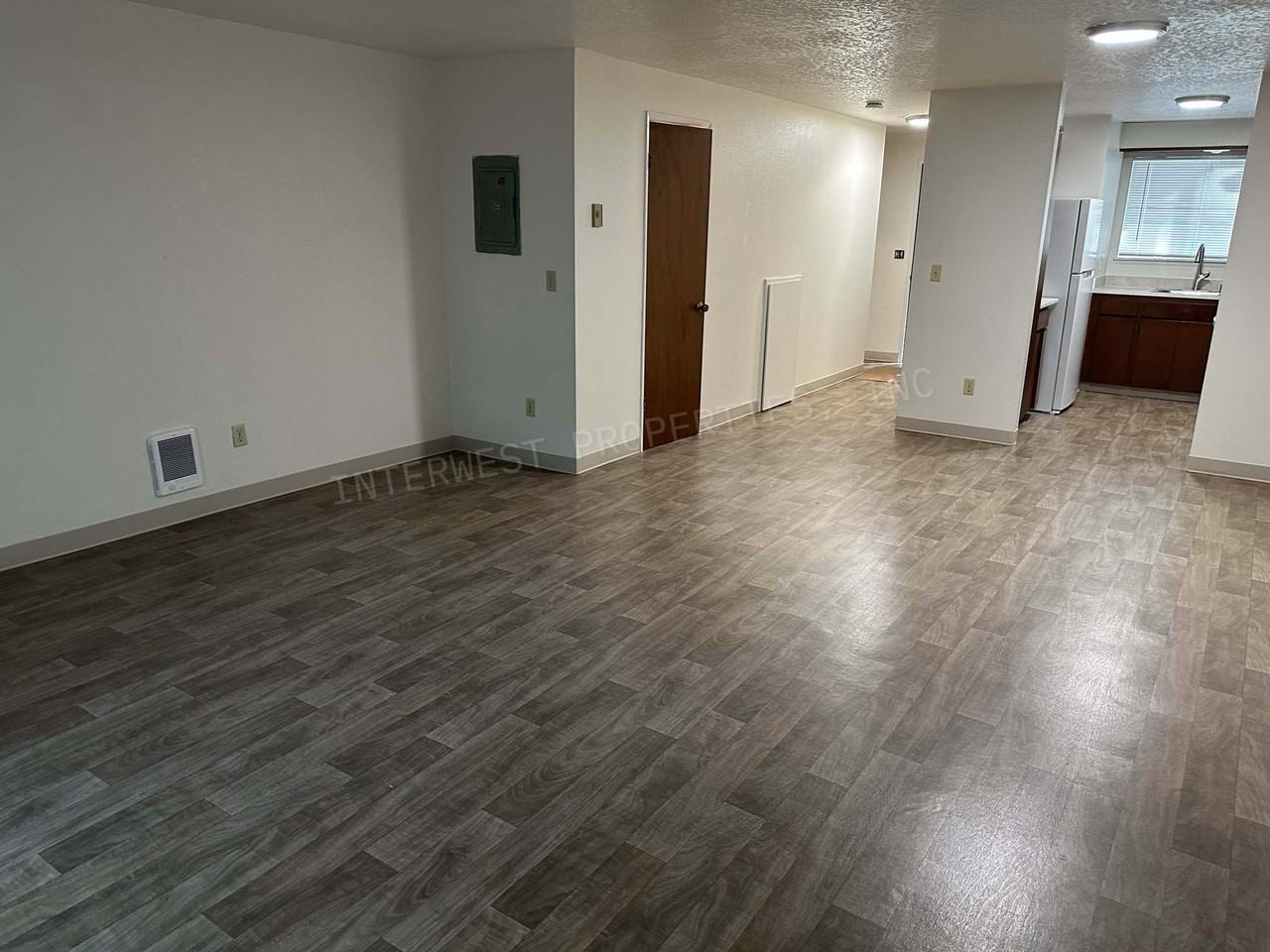 1001 Northeast 25th Avenue #14 - Photo 4 of 19