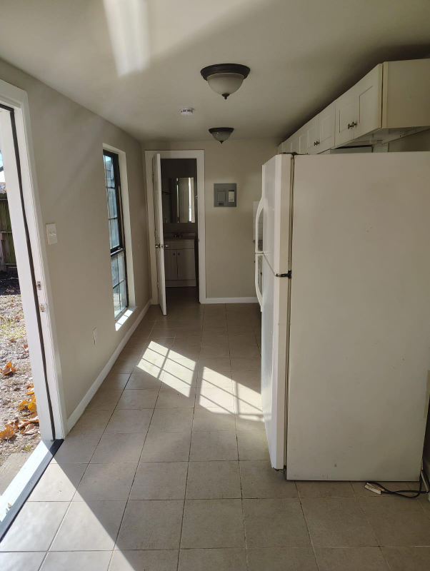 7509 Touchstone St #B - Photo 7 of 10