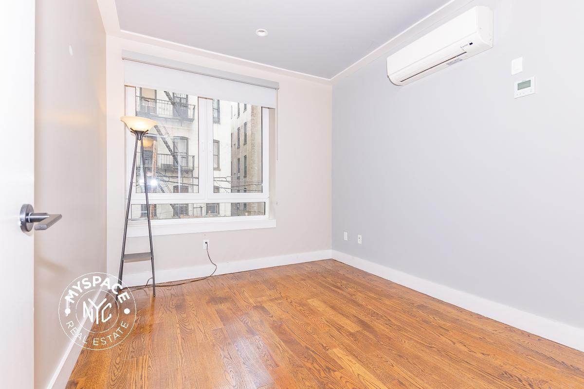 62 E 21st St #7a - Photo 7 of 9