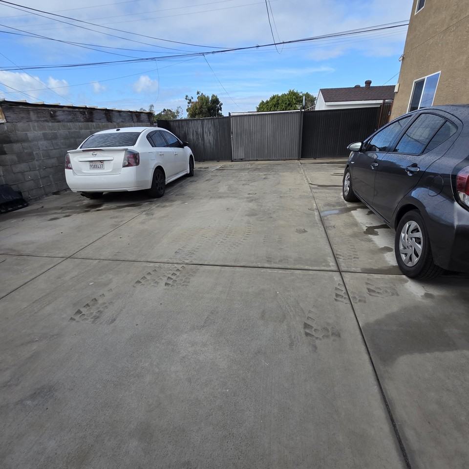 738 Duval Street #B - Photo 7 of 8