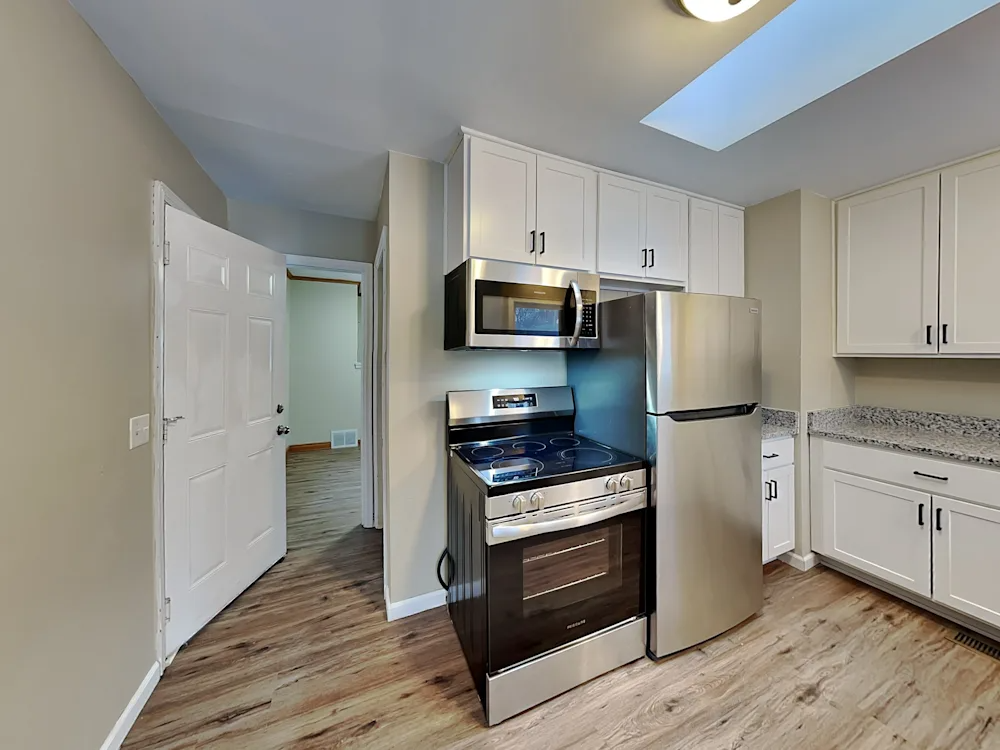 2944 Orchard Ave N #NA - Photo 3 of 11