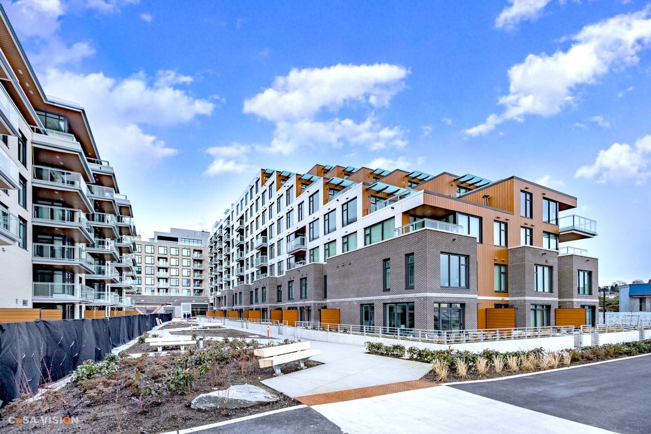 755 Harbourside Drive #619