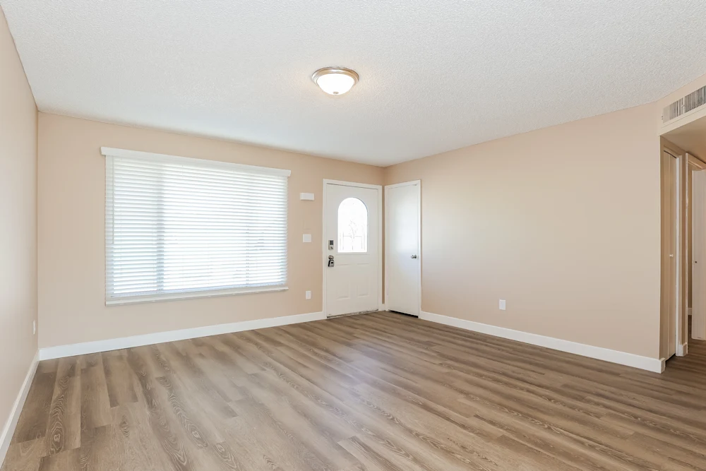 5228 W Palm Ln #NA - Photo 2 of 10