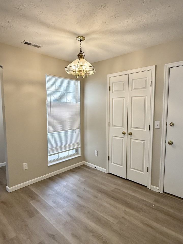 4427 Towneside Ct #NA - Photo 7 of 18