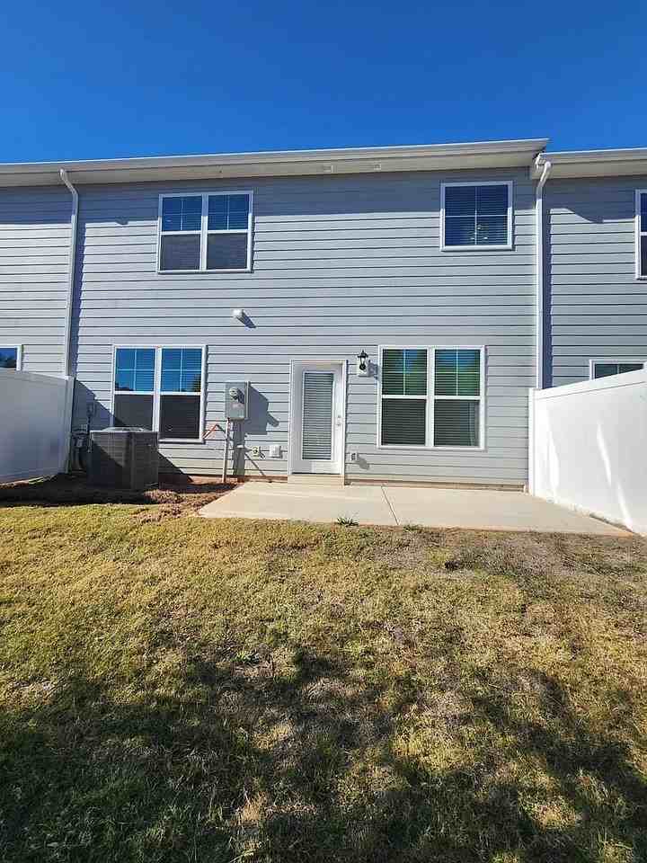 4144 Steel Way #1 - Photo 7 of 12