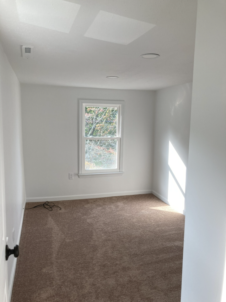 31 Merritt Ave #2 - Photo 5 of 8