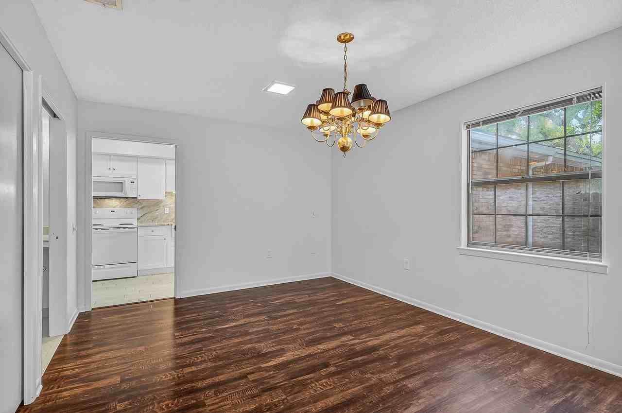 96 Yacht Club Dr Ne #1 - Photo 3 of 16