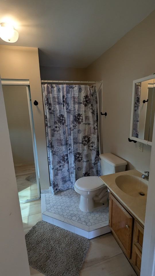 6621 Sw 56th St #B - Photo 5 of 7