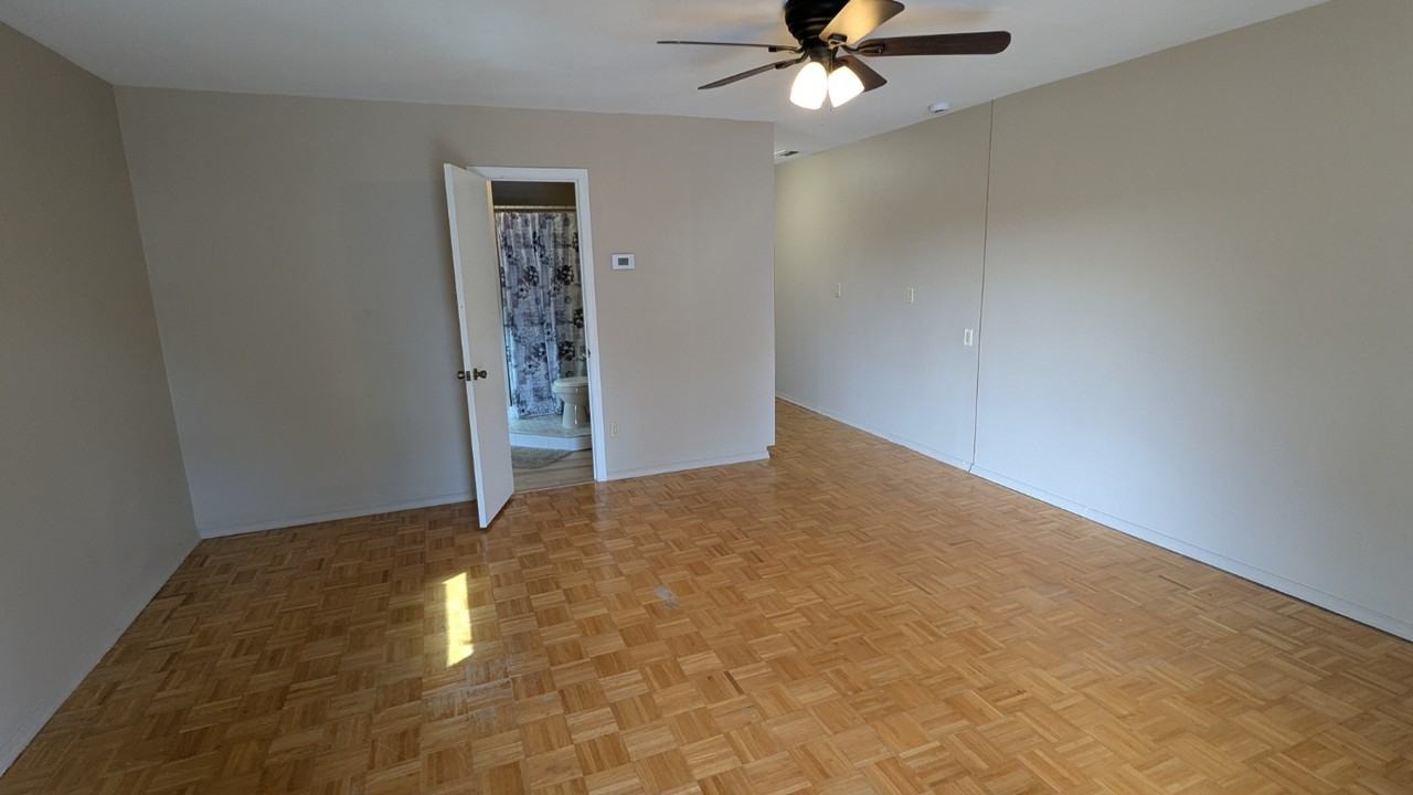 6621 Sw 56th St #B - Photo 7 of 7