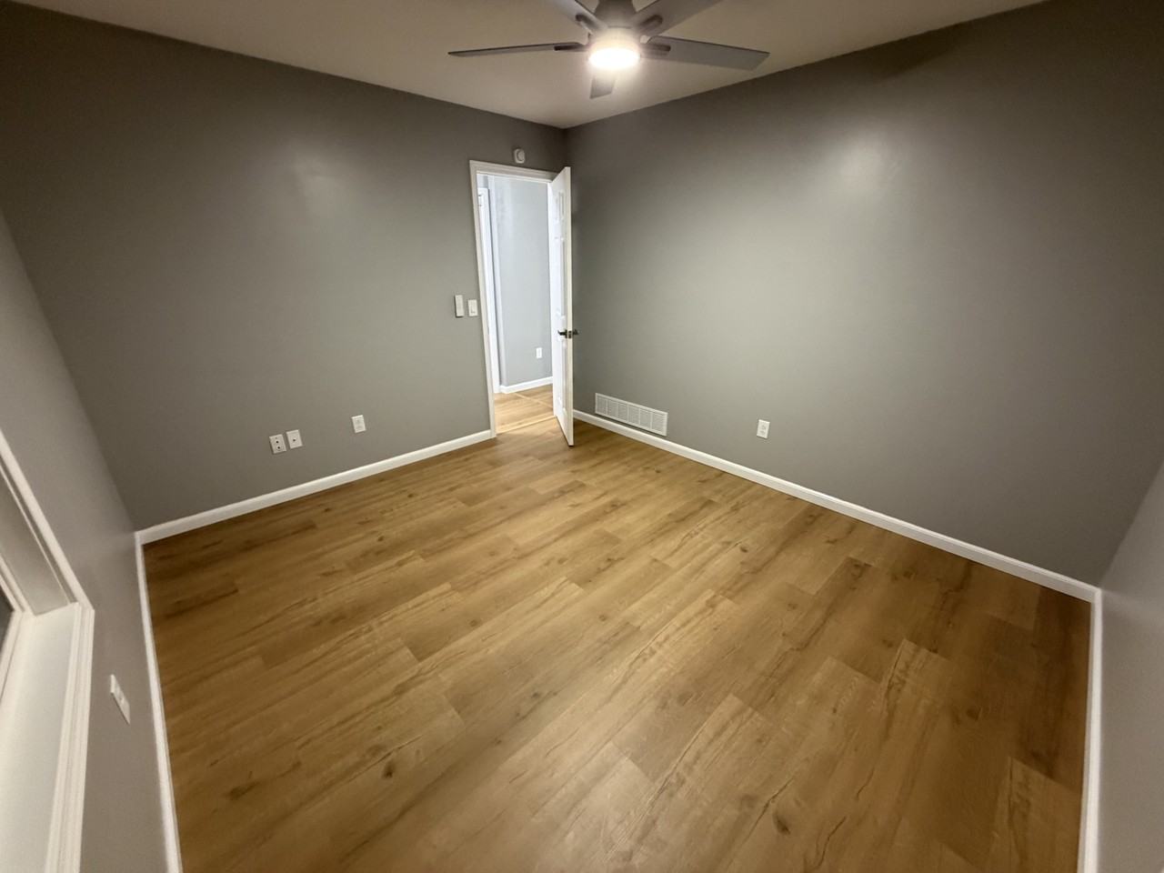 2530 Candlecrest Cir #2530 - Photo 6 of 17