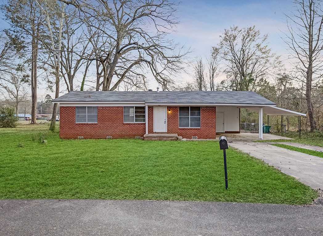 3007 Hollywood St #NA - Photo 2 of 16