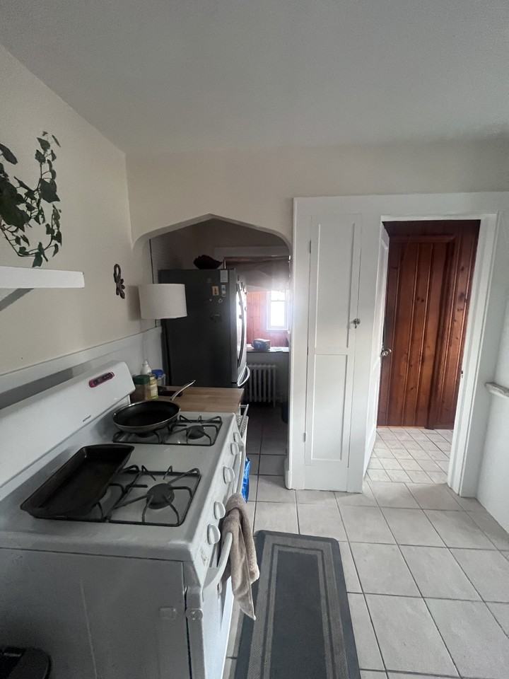 96 Kenwood Ave #NA - Photo 6 of 13