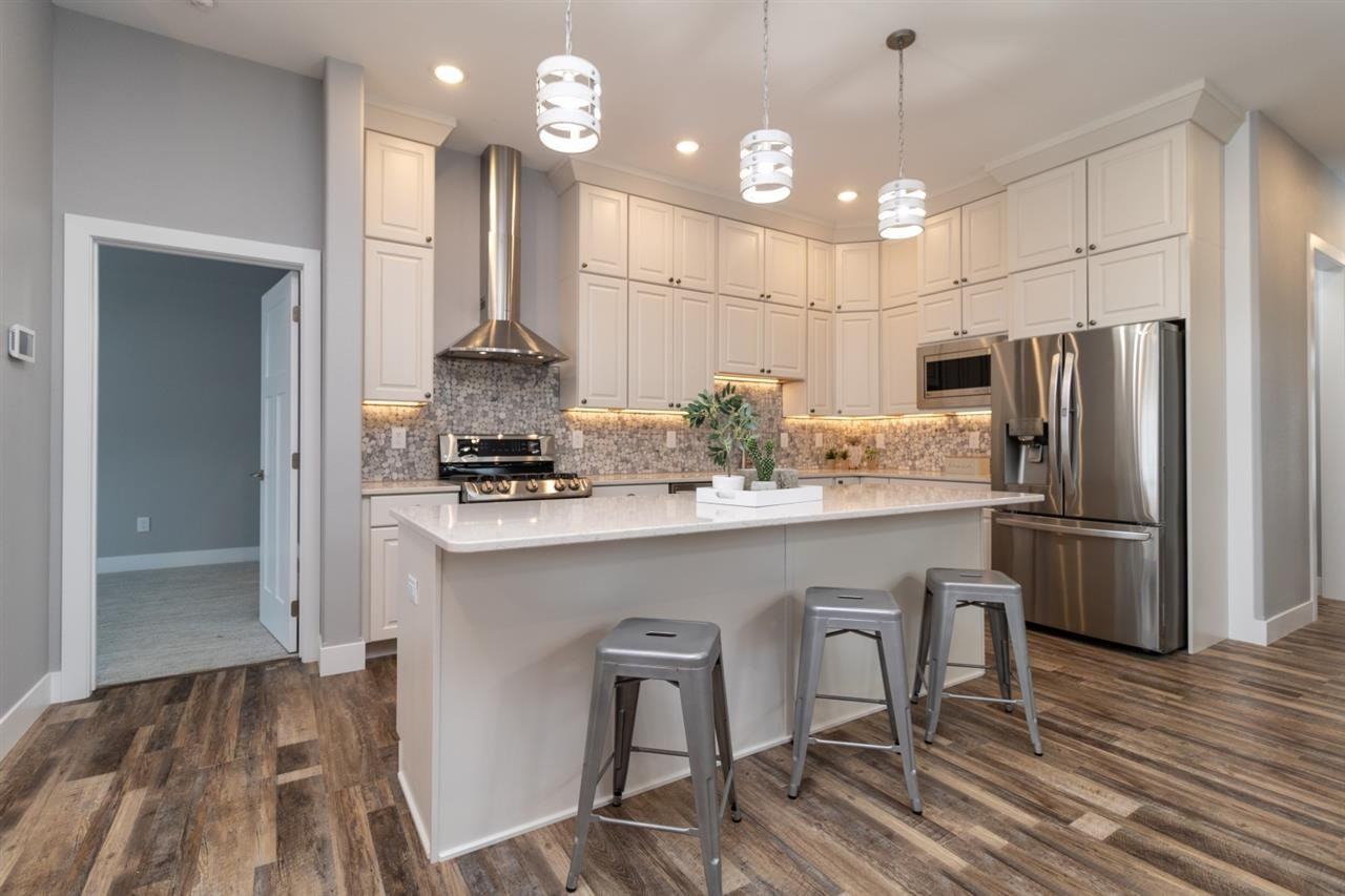 805 28th St Nw - Photo 5 of 31