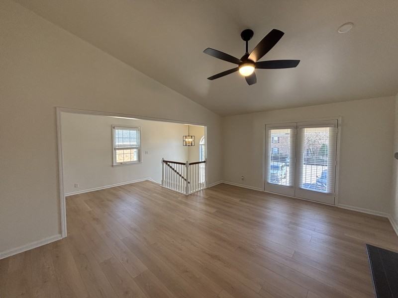 232 Cottage Pl - Photo 6 of 19