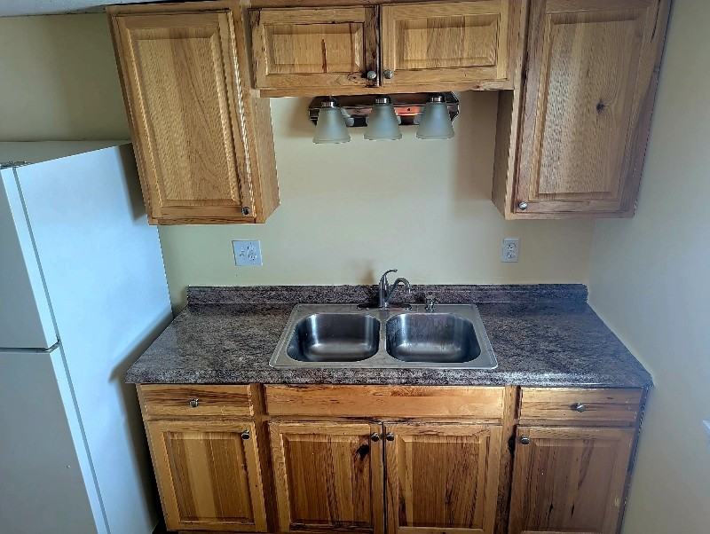 1064 Main St #9 - Photo 3 of 9