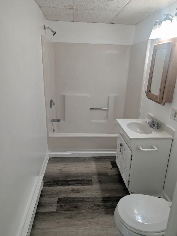 1064 Main St #9 - Photo 4 of 9