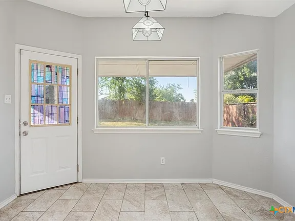 4210 Telluride Dr - Photo 4 of 16