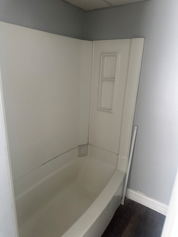 608 Wood Ave #1 - Photo 3 of 10