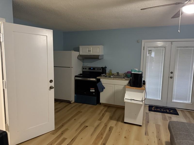 1399 Austin Rd - Photo 5 of 11