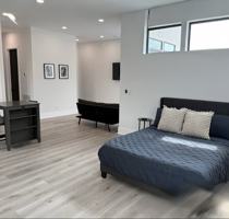 featured image of 1003 Paradise City Blvd