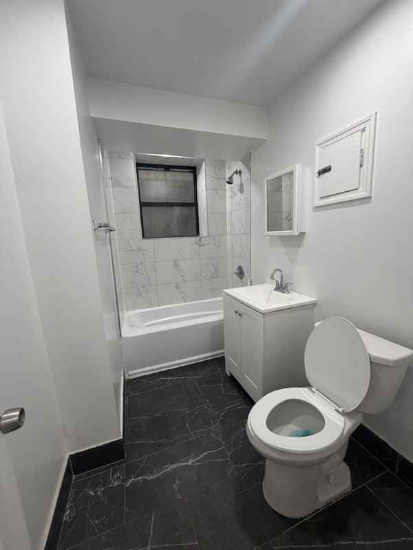 157 S Harrison St #B1 - Photo 3 of 5