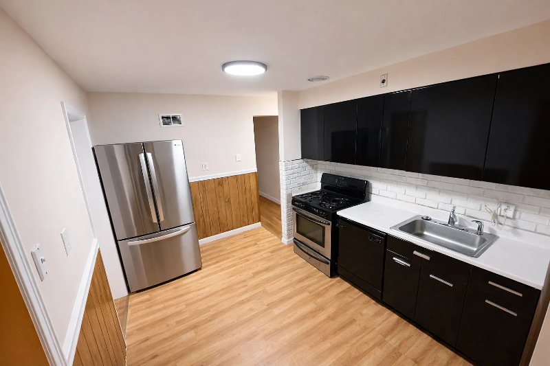 1295 Chambers Rd - Photo 3 of 17