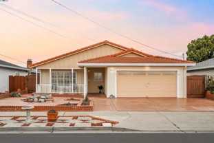 363 Oleander Ave - Photo 1 of 1